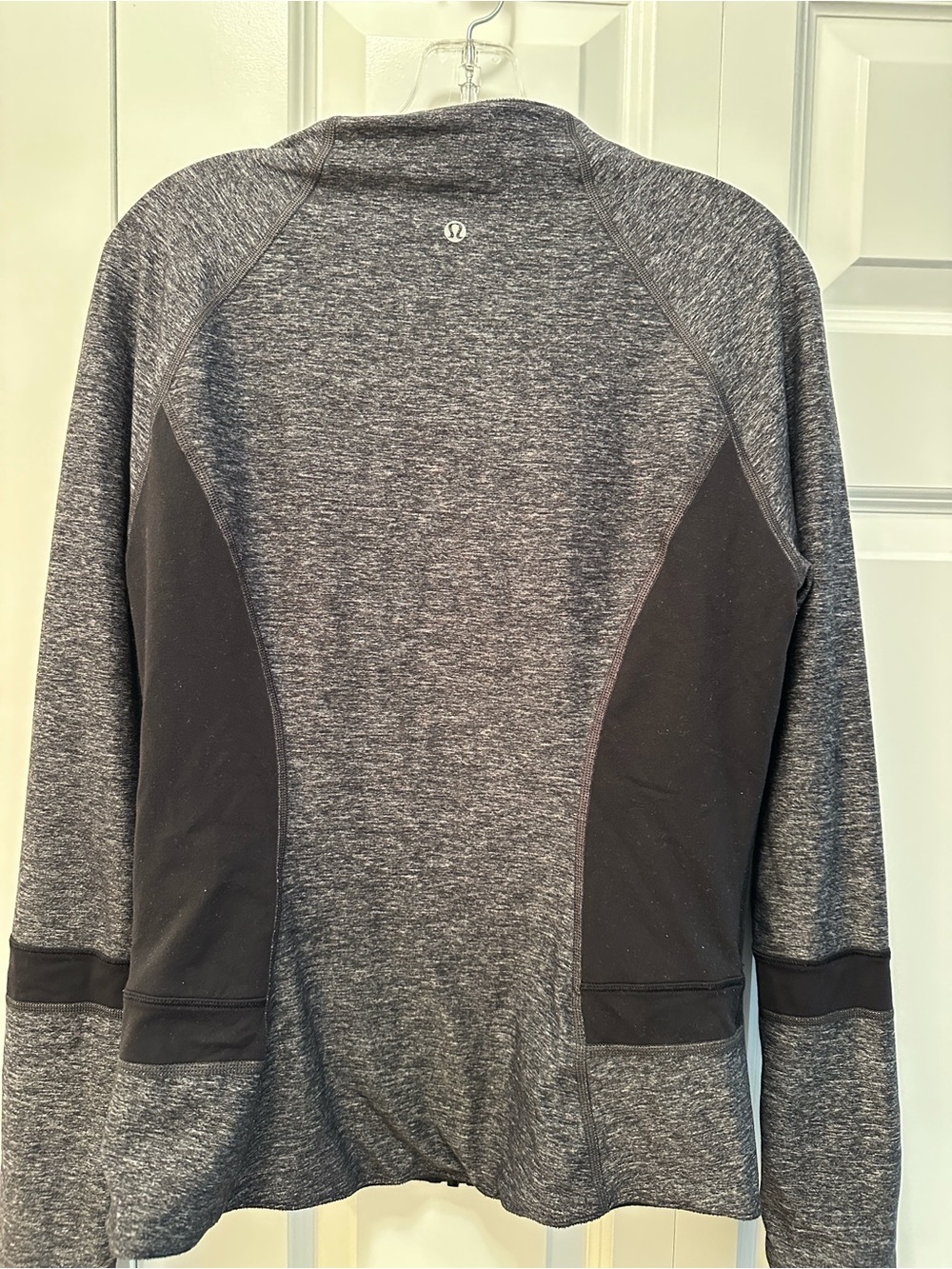 Reversible Lululemon jacket - Picture 2 of 8